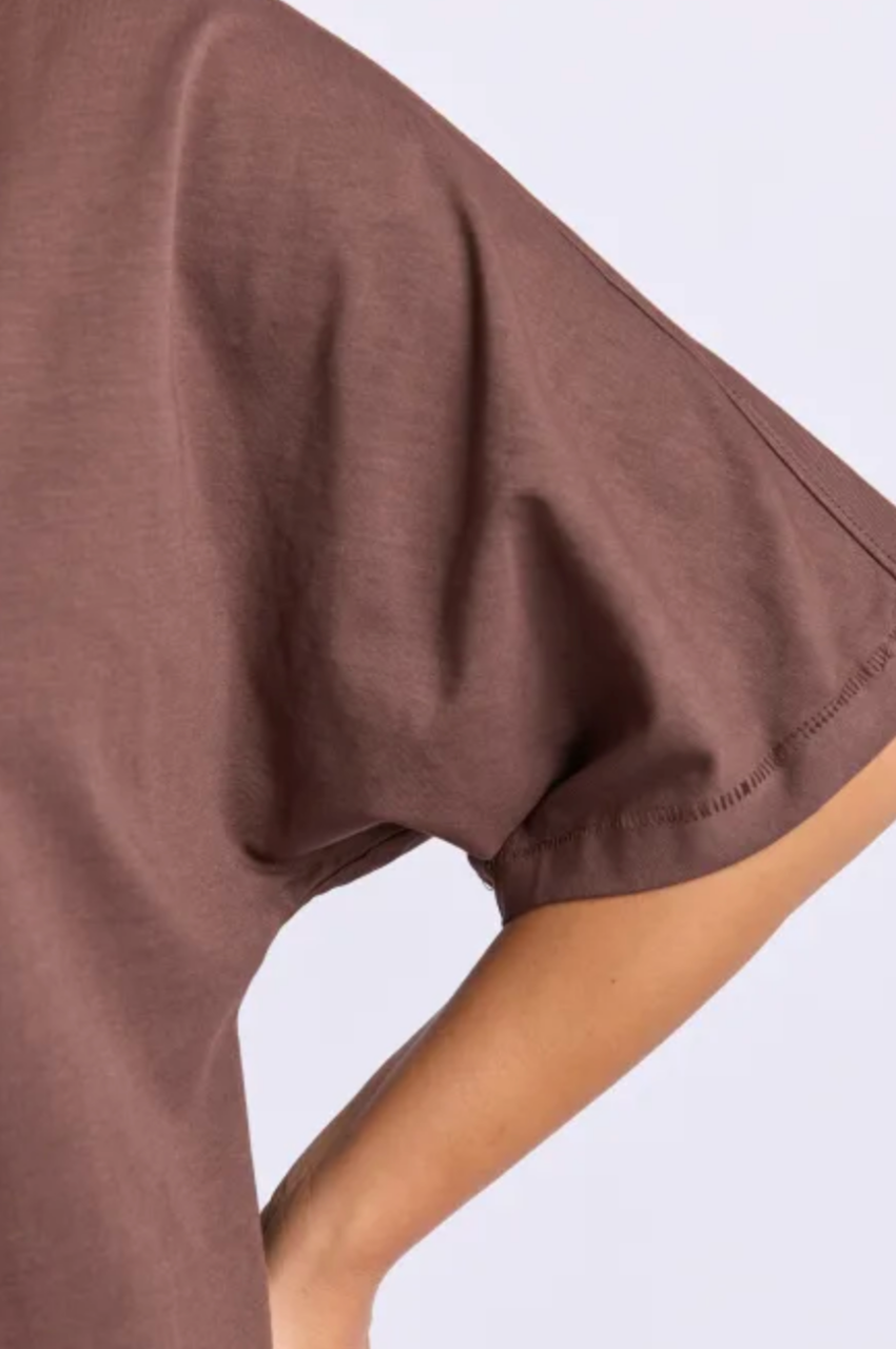 Foxwood Stillwater Tee - Chocolate
