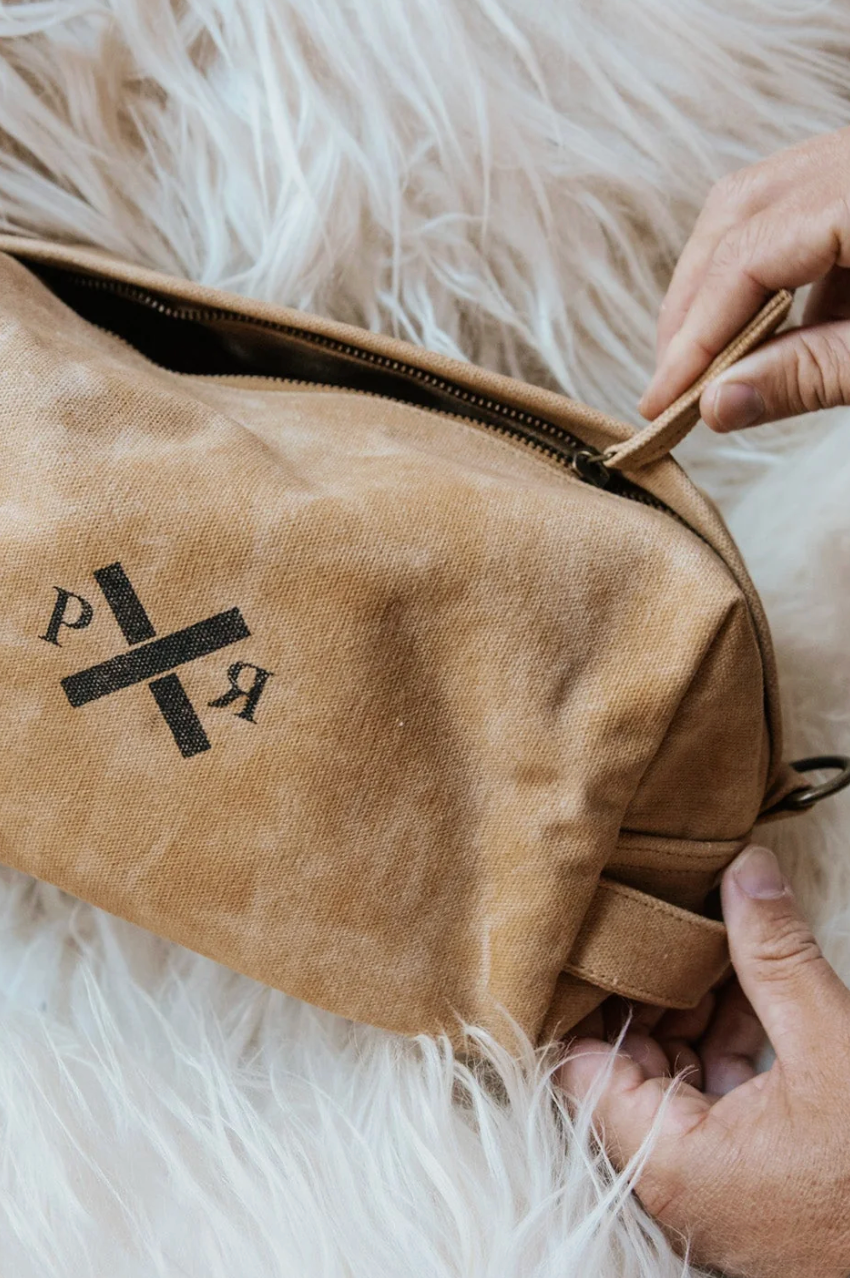 Slow Road Toiletry Bag - Clay