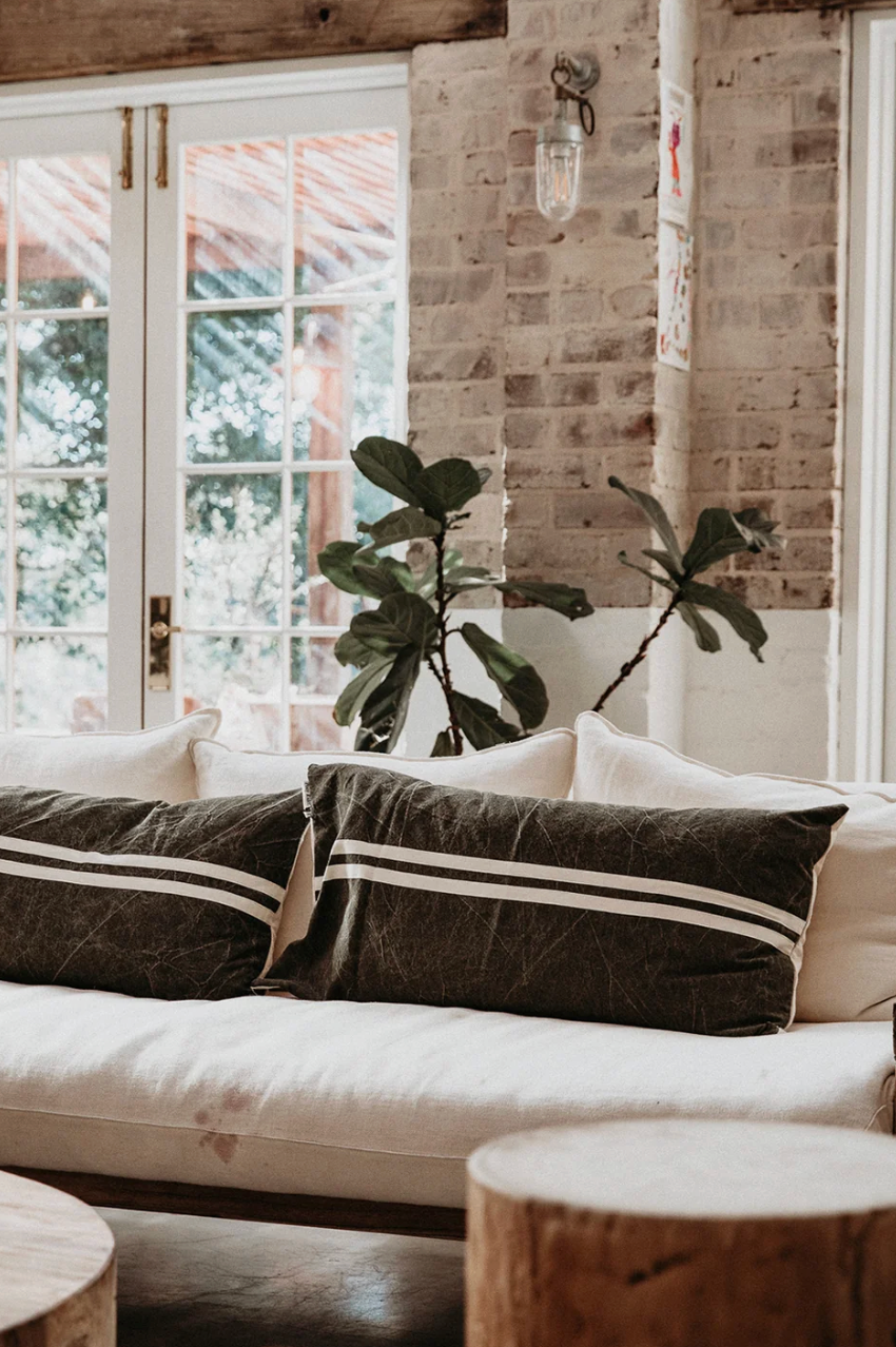 Wanderful Cushion - Dark Shadow 90 x 48