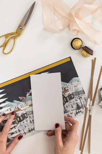 10 Pk Christmas Cracker Kit - Christmas Village