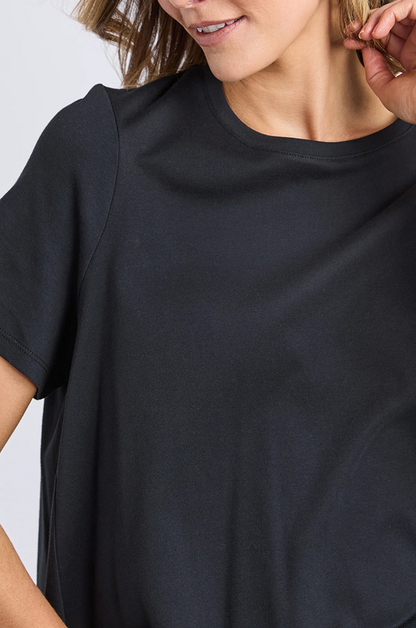 Elm Daisy Tee - Black