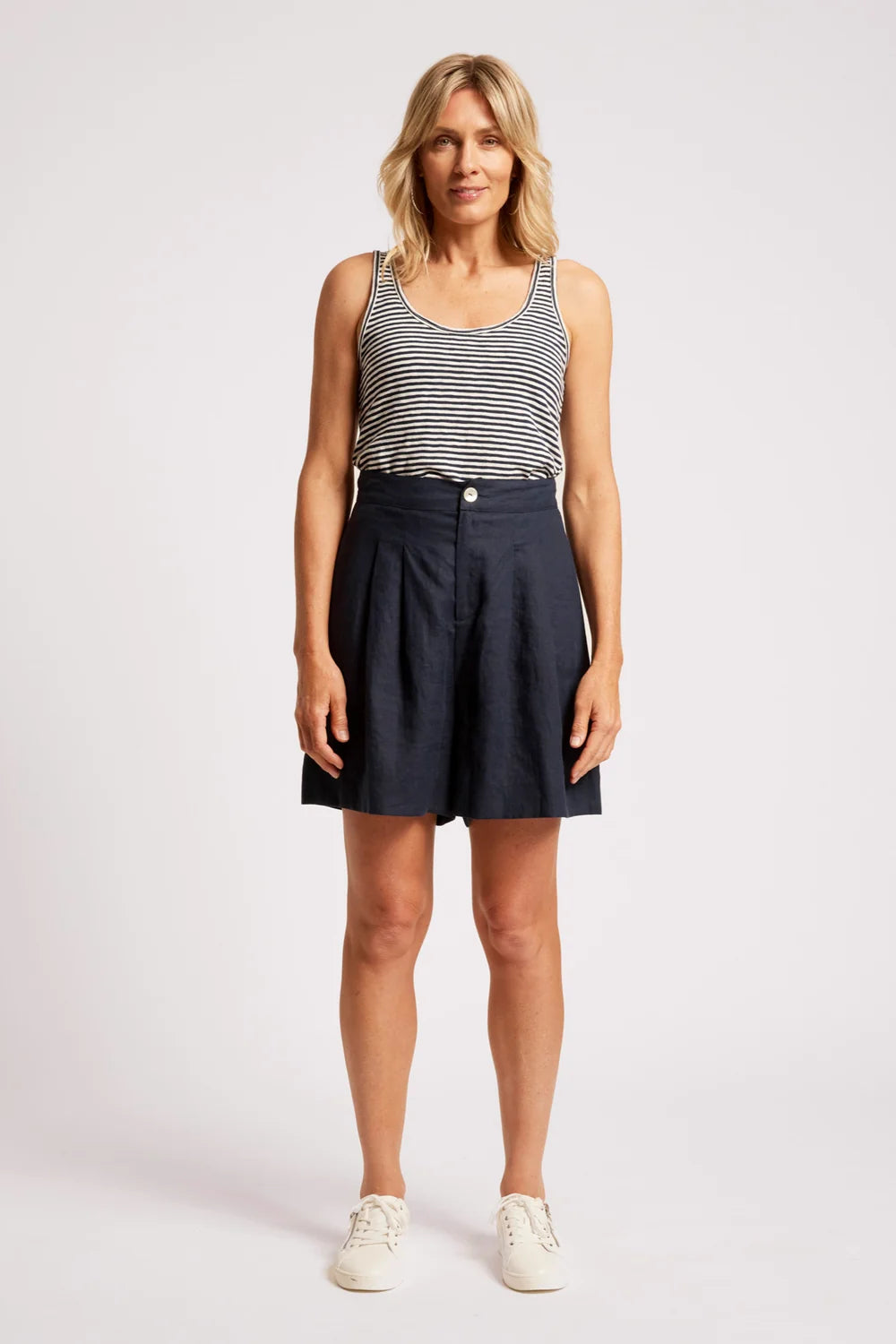 Cove Short - Indigo