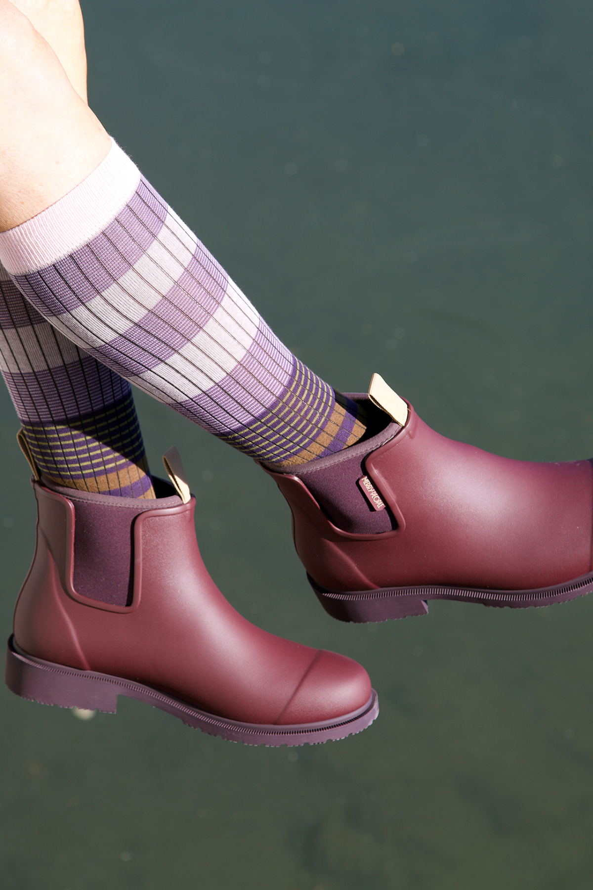 Merry People Bobbi Gumboots/Rainboots - Dark Cherry