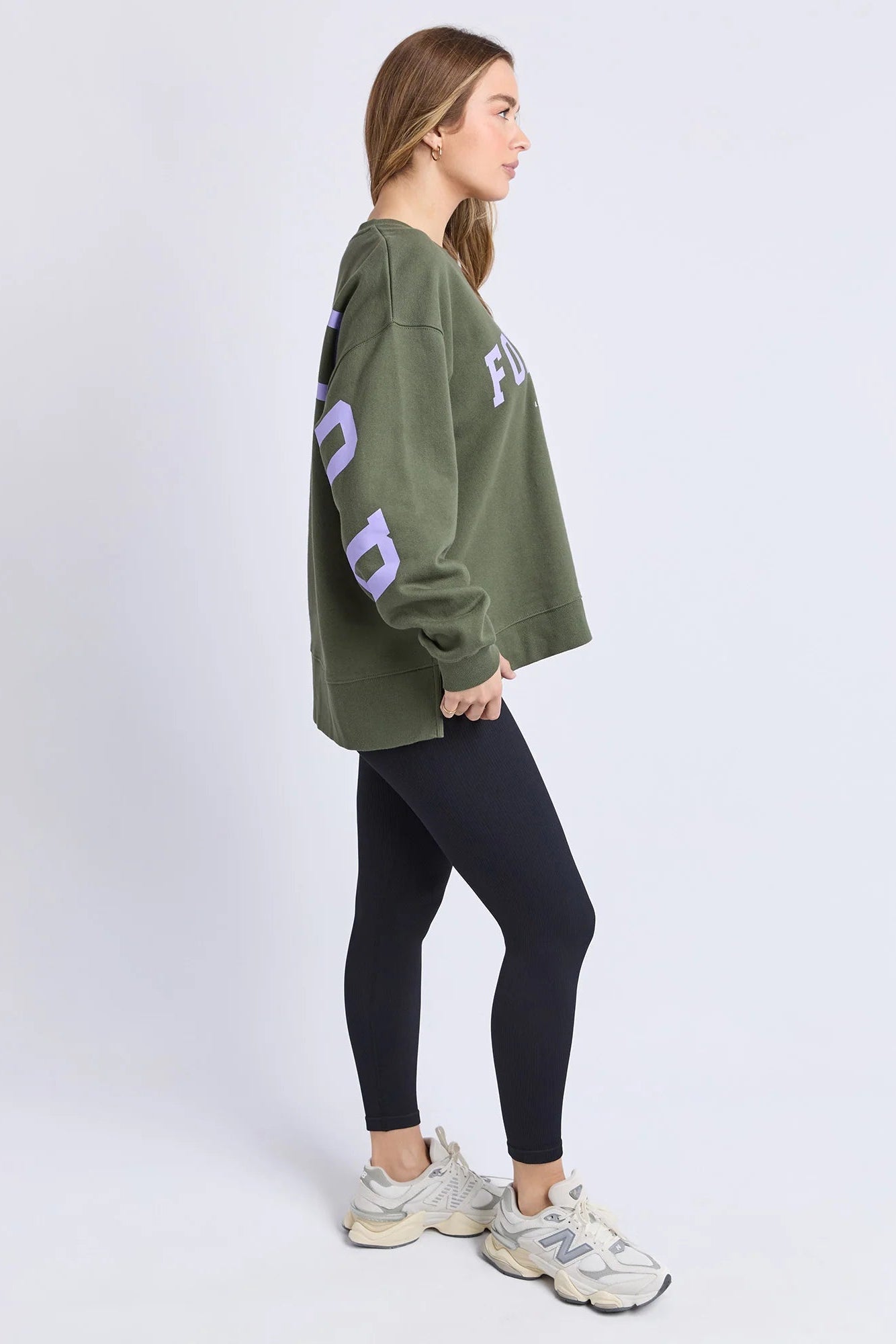 Foxwood Interval Crew -Khaki/Lilac