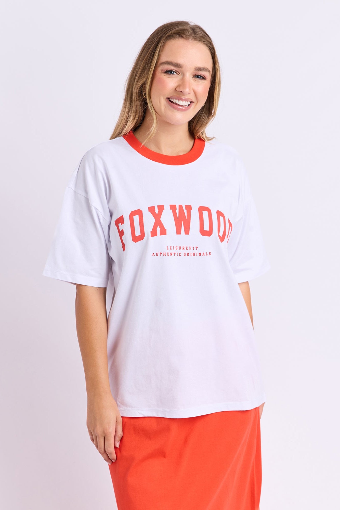 Foxwood Interval Contrast Tee - Wht/Grenadine