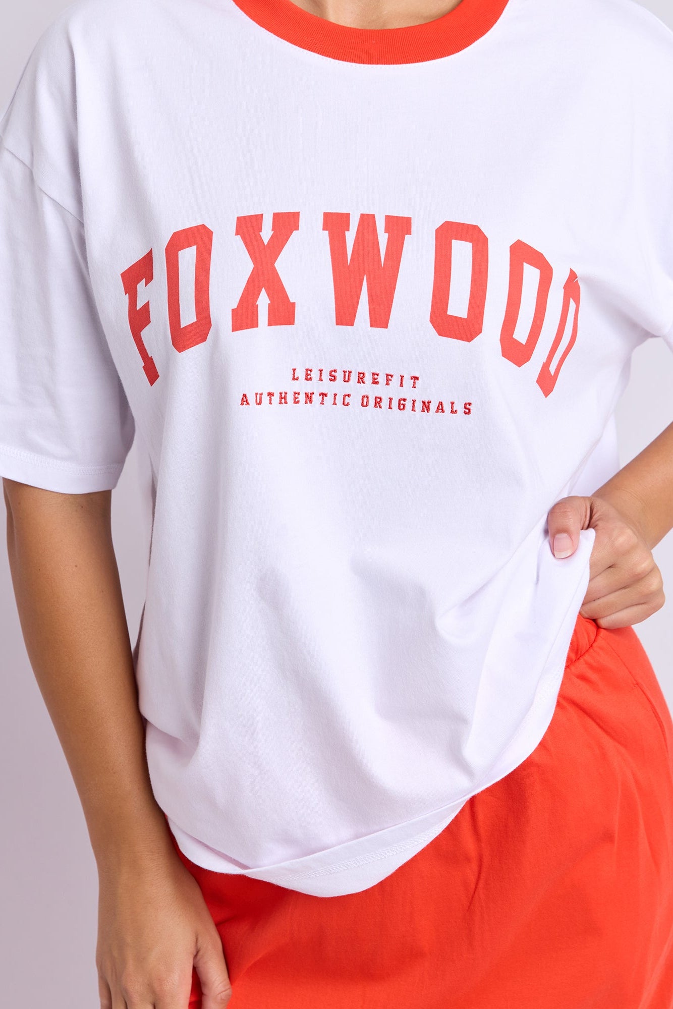 Foxwood Interval Contrast Tee - Wht/Grenadine