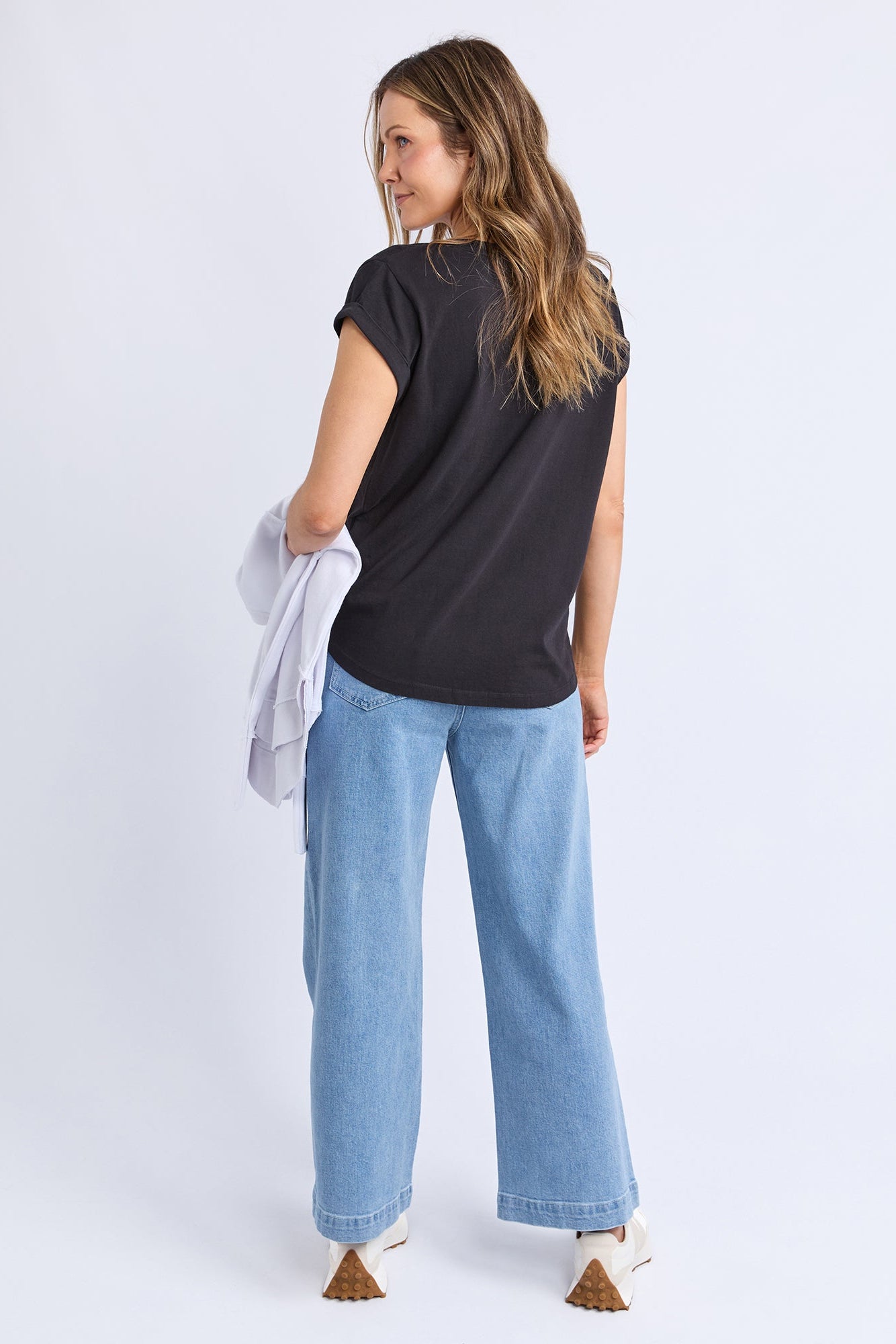 Manly Vee Tee - Black