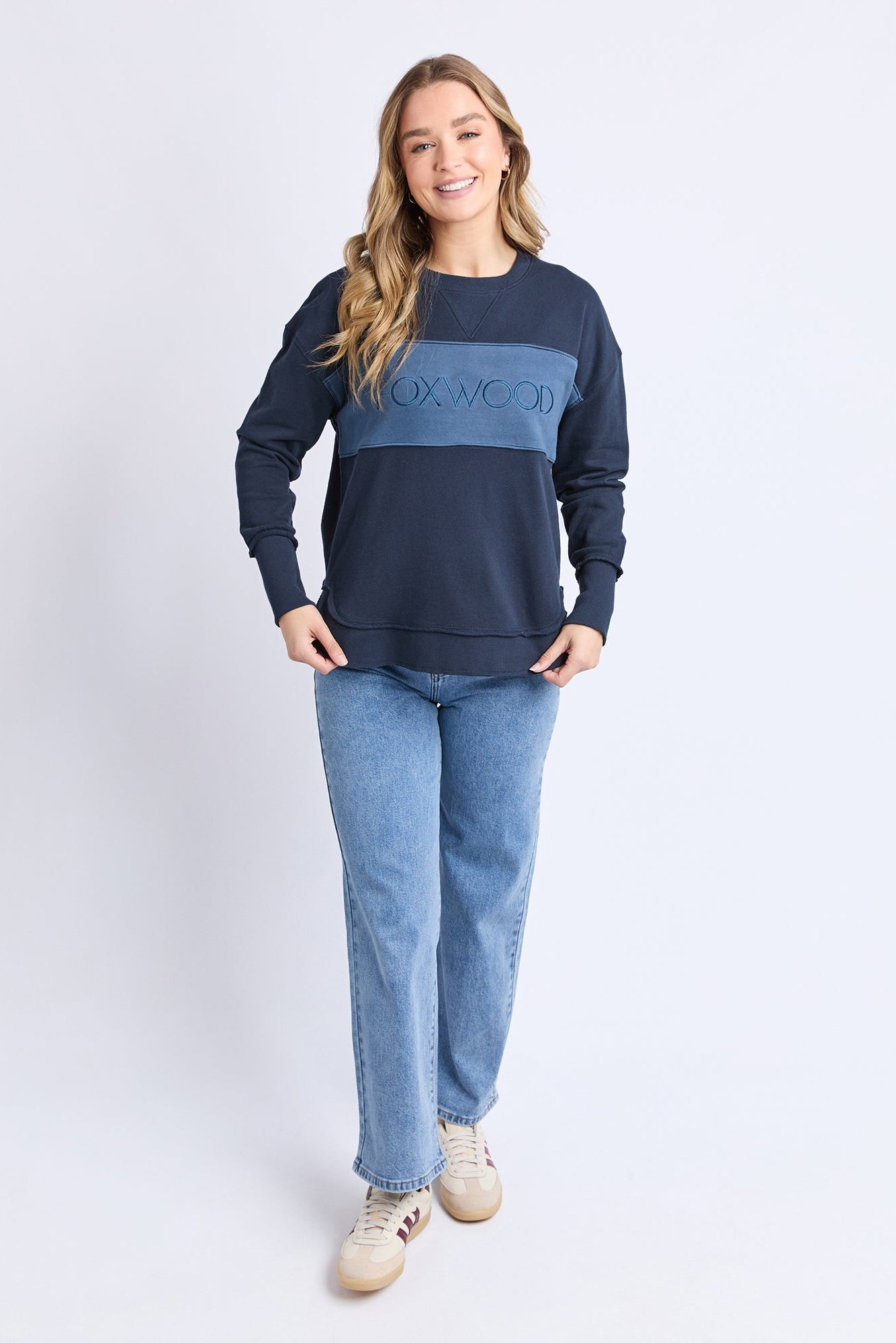 Simplified Tonal Crew - Navy