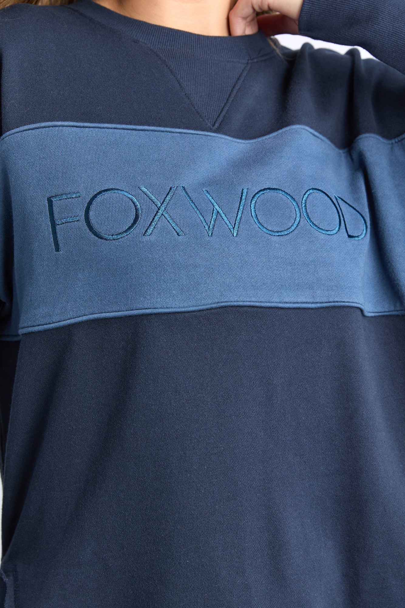 Simplified Tonal Crew - Navy