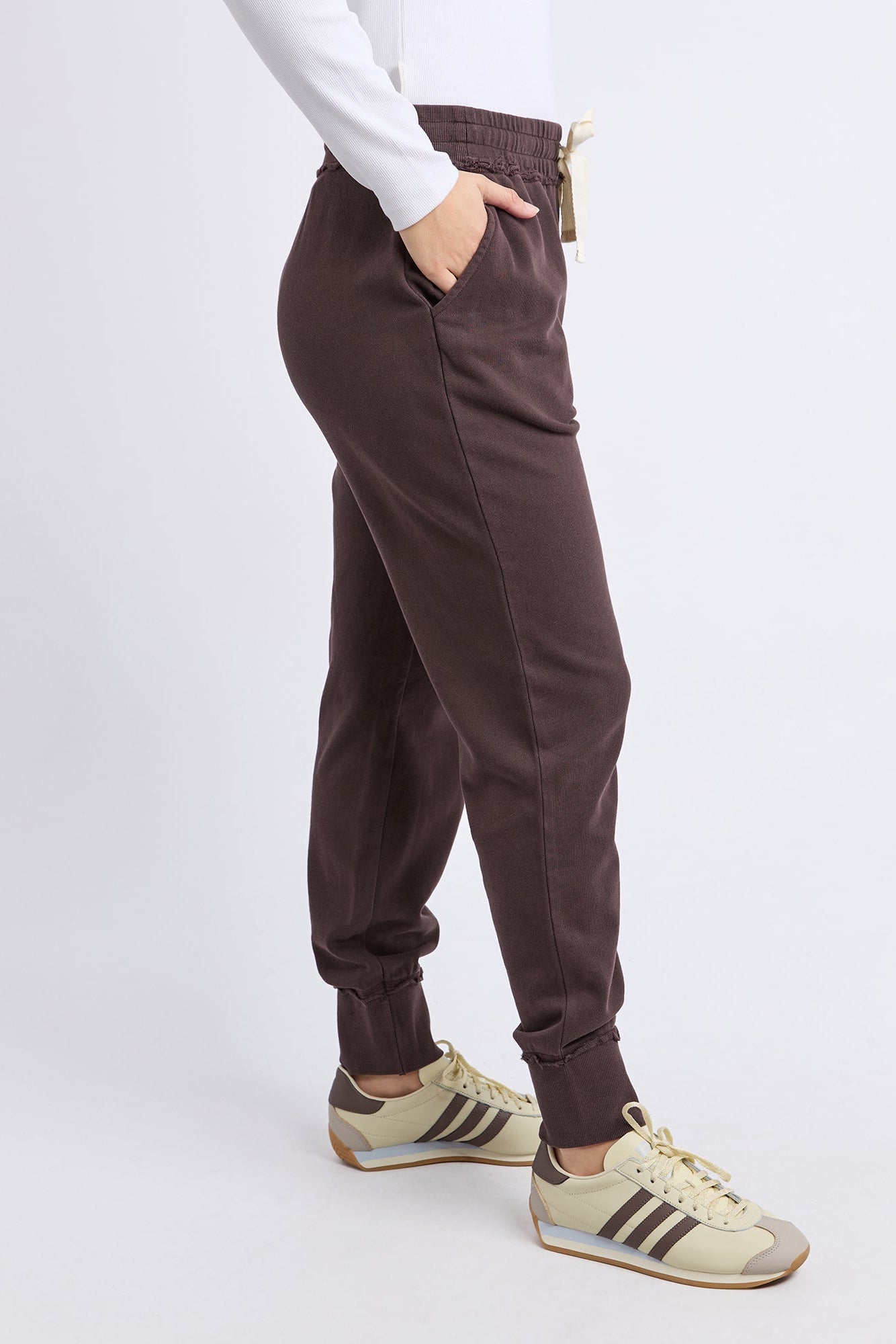 Foxwood Simplified Track Pant - Coffee