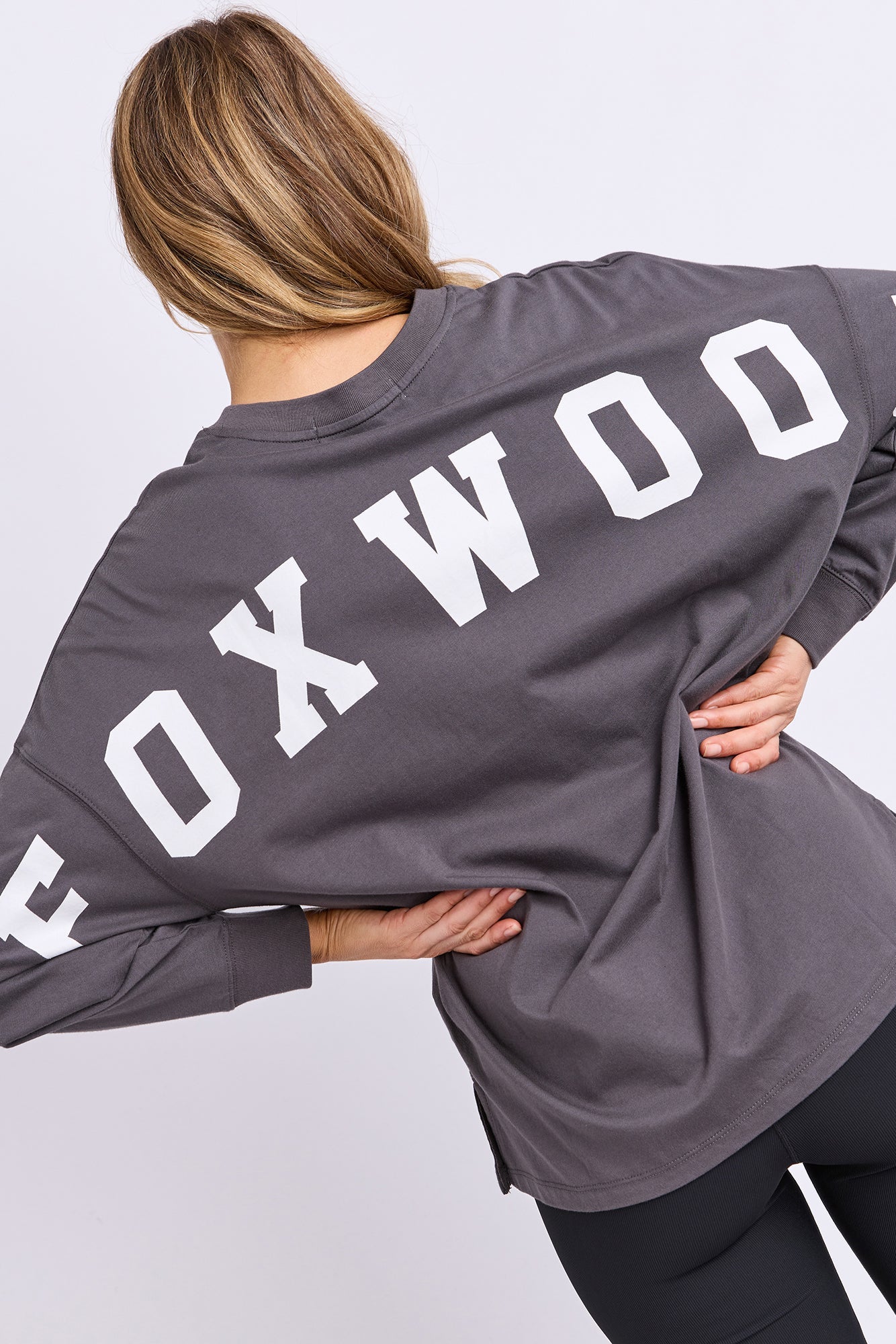Foxwood Interval L/S Tee - Charcoal/White