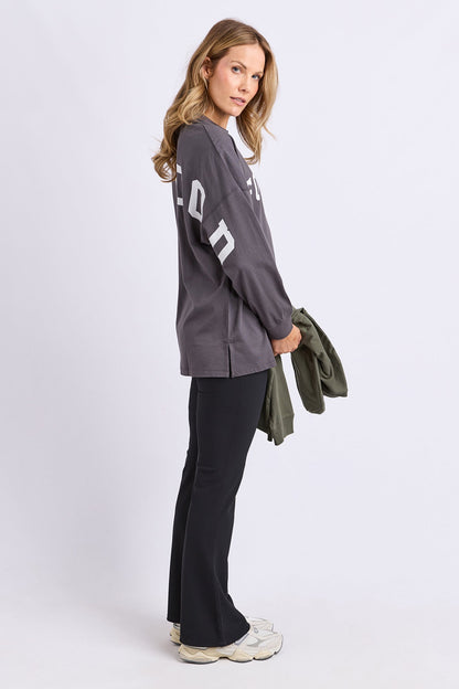 Foxwood Interval L/S Tee - Charcoal/White