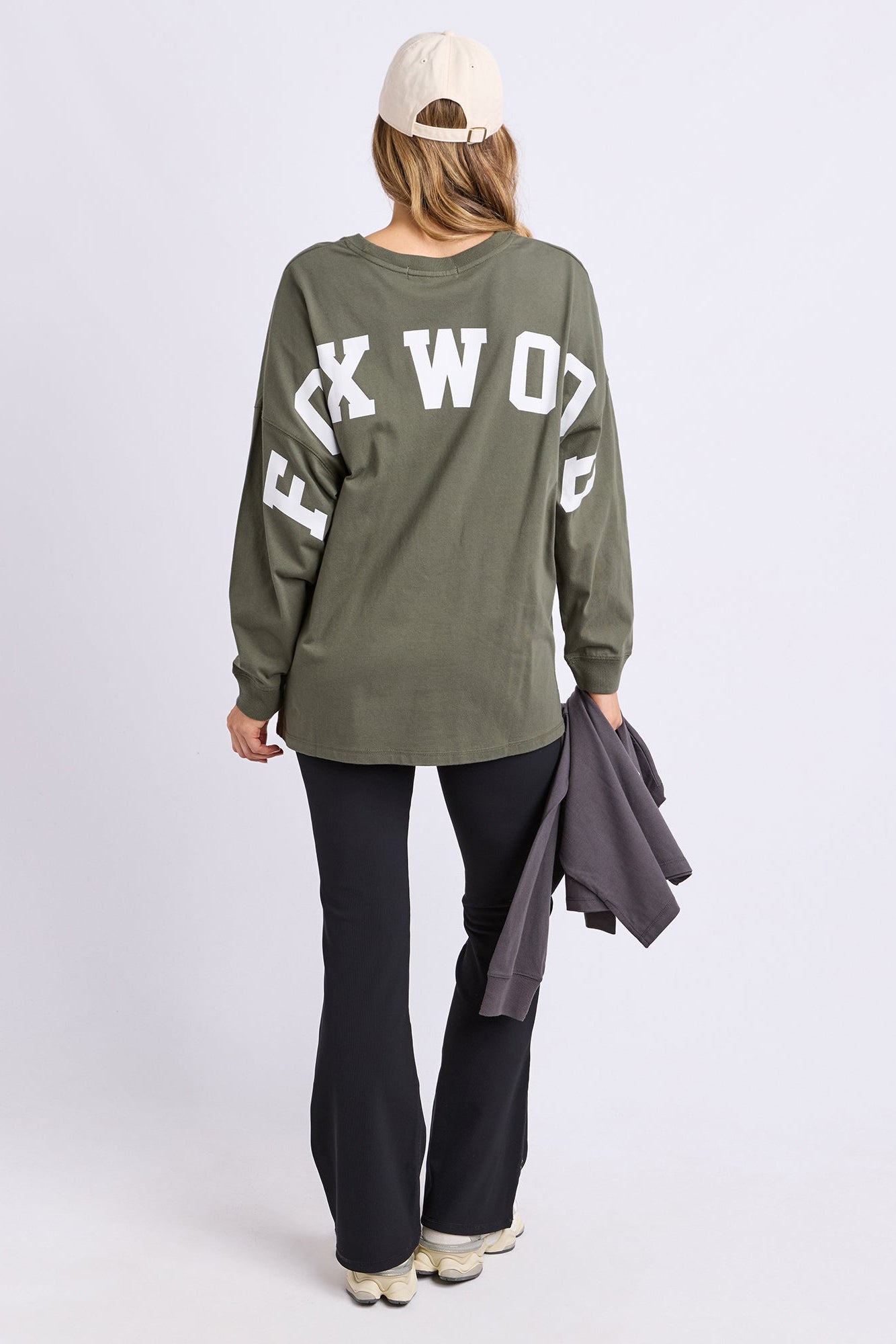 Foxwood Interval L/S Tee - Khaki/White