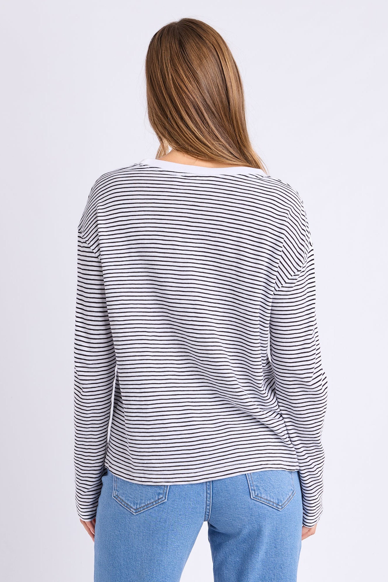 Foxwood Hutch Ls Tee - Wht/Black Stripe
