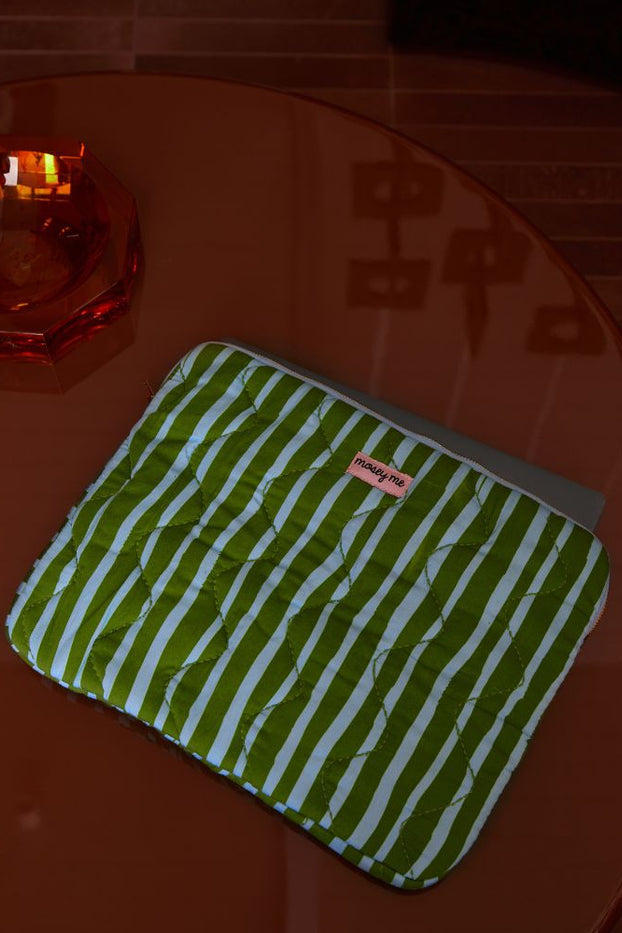 Mosey & Me Laptop Case - Strokes