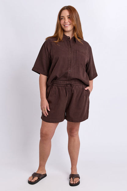 Elm Bliss Washed Short - Chocolate