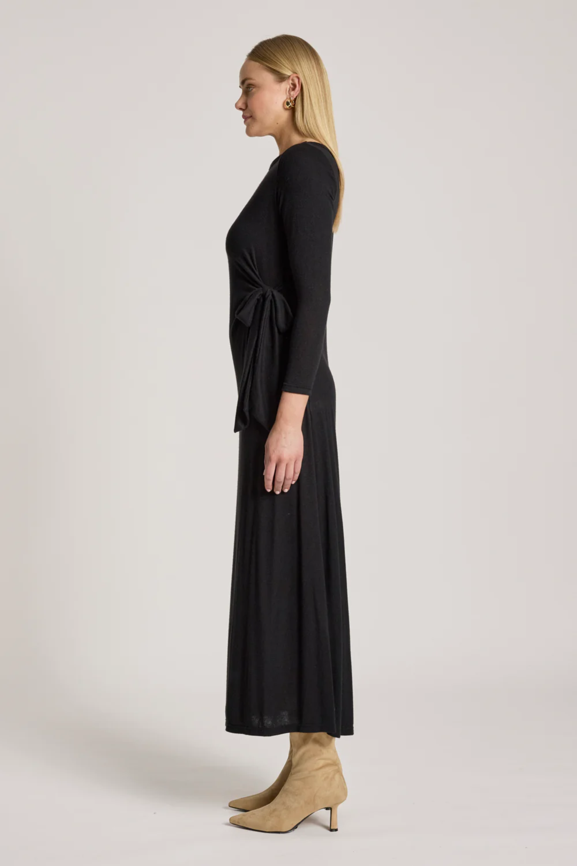 Aria Tie Maxi Dress - Black