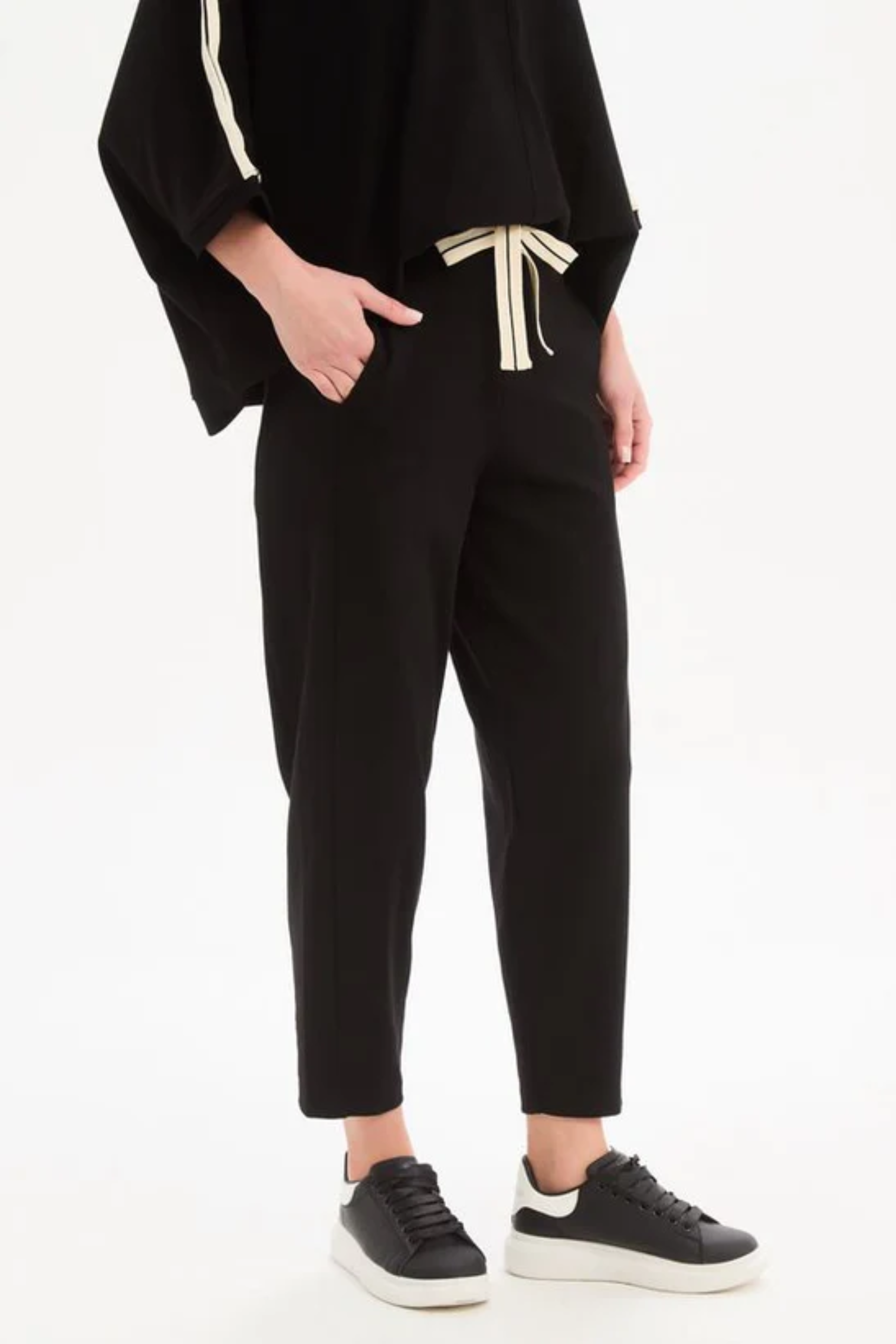 Barrel Leg Lounge Pant - Black/Cream Stripe