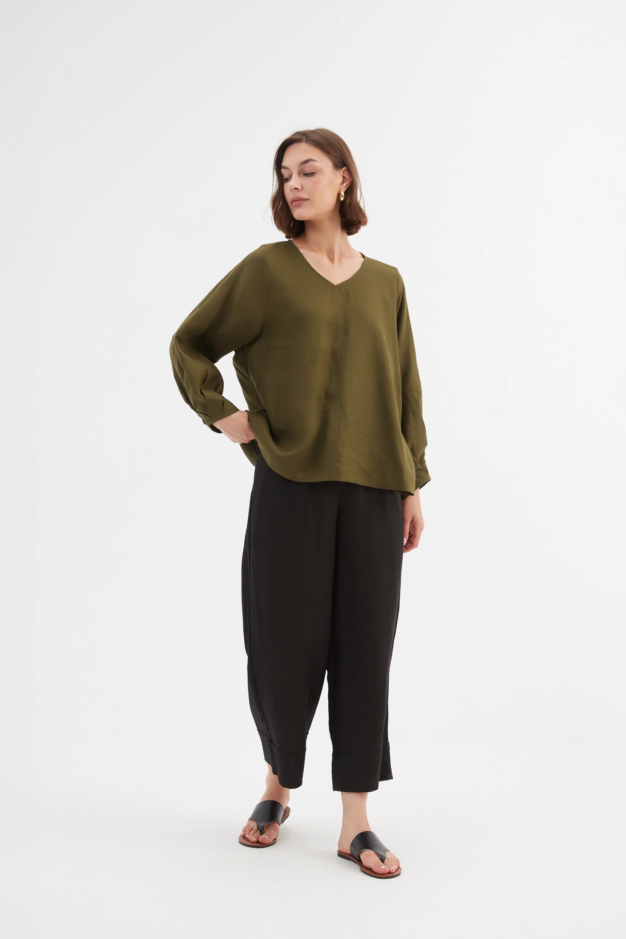 Bishop L/S Linen Top - Dark Moss