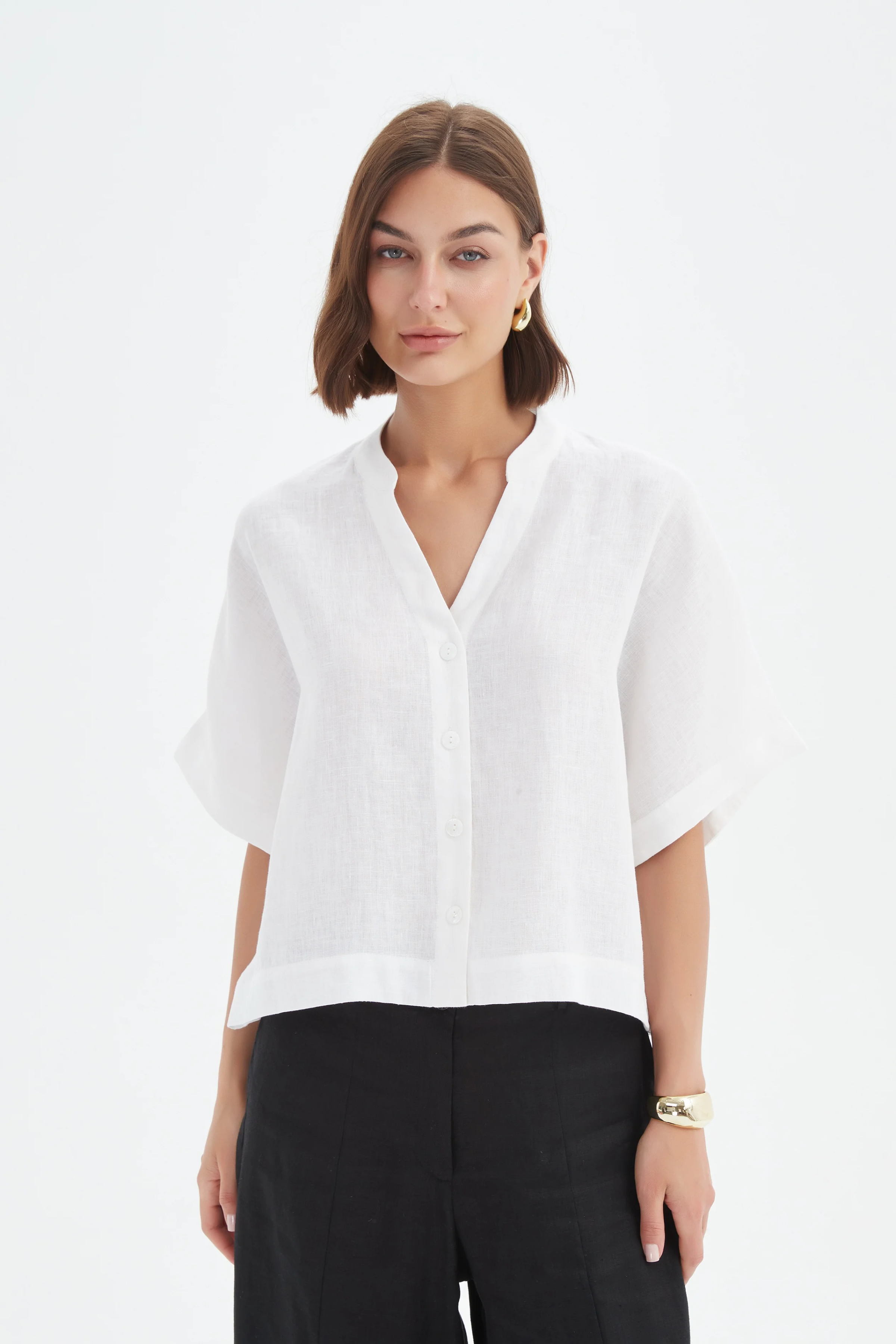 Boxy Button Linen Shirt - White