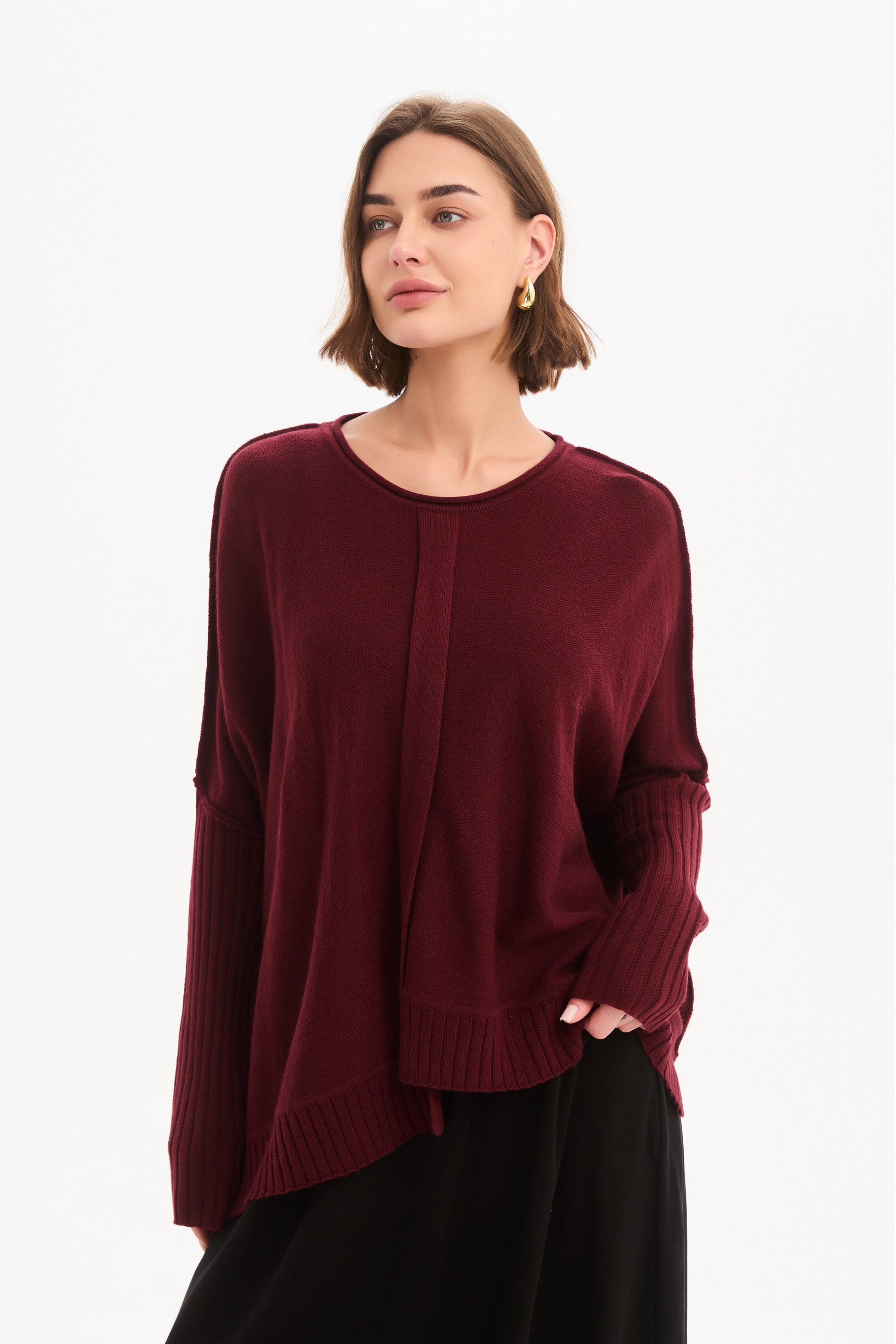 Boxy Rib Sleeve Knit - Wine
