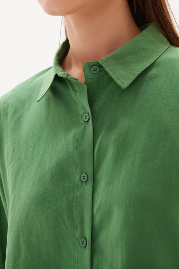 Curved Seam Shirt