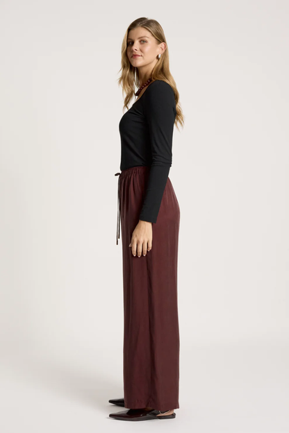 Calista Pant - Mahogany