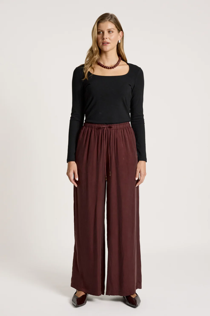 Calista Pant - Mahogany