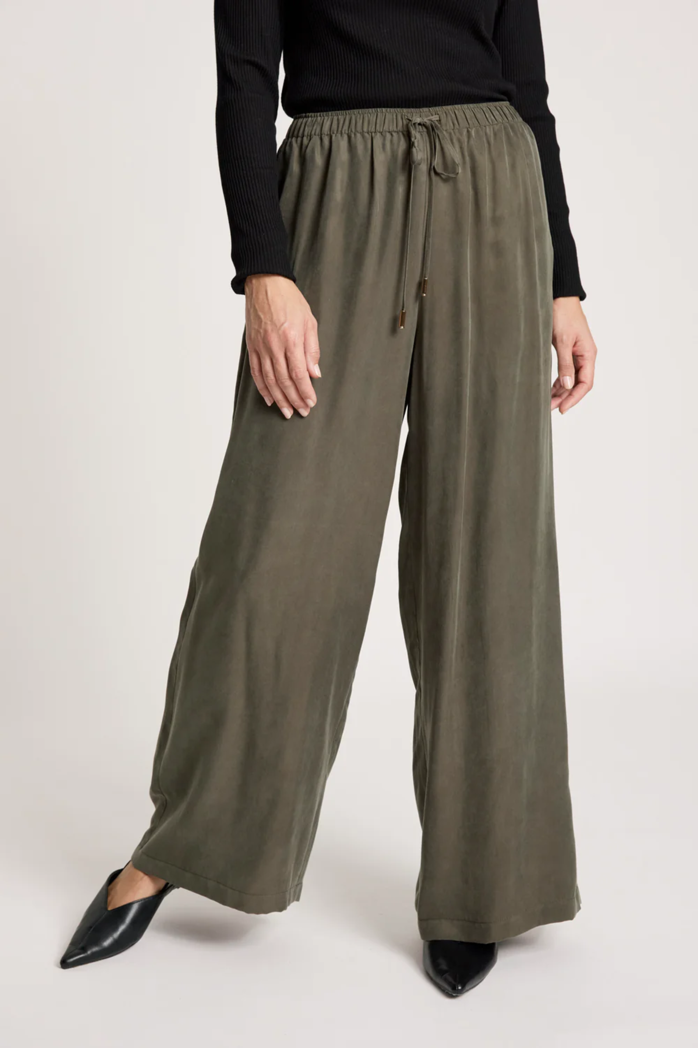 Calista Pant - Pampas