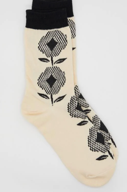 Cream Flower Socks