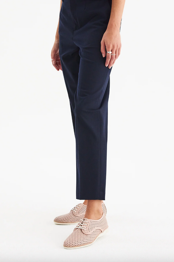Derby Punch-Chalk Pink