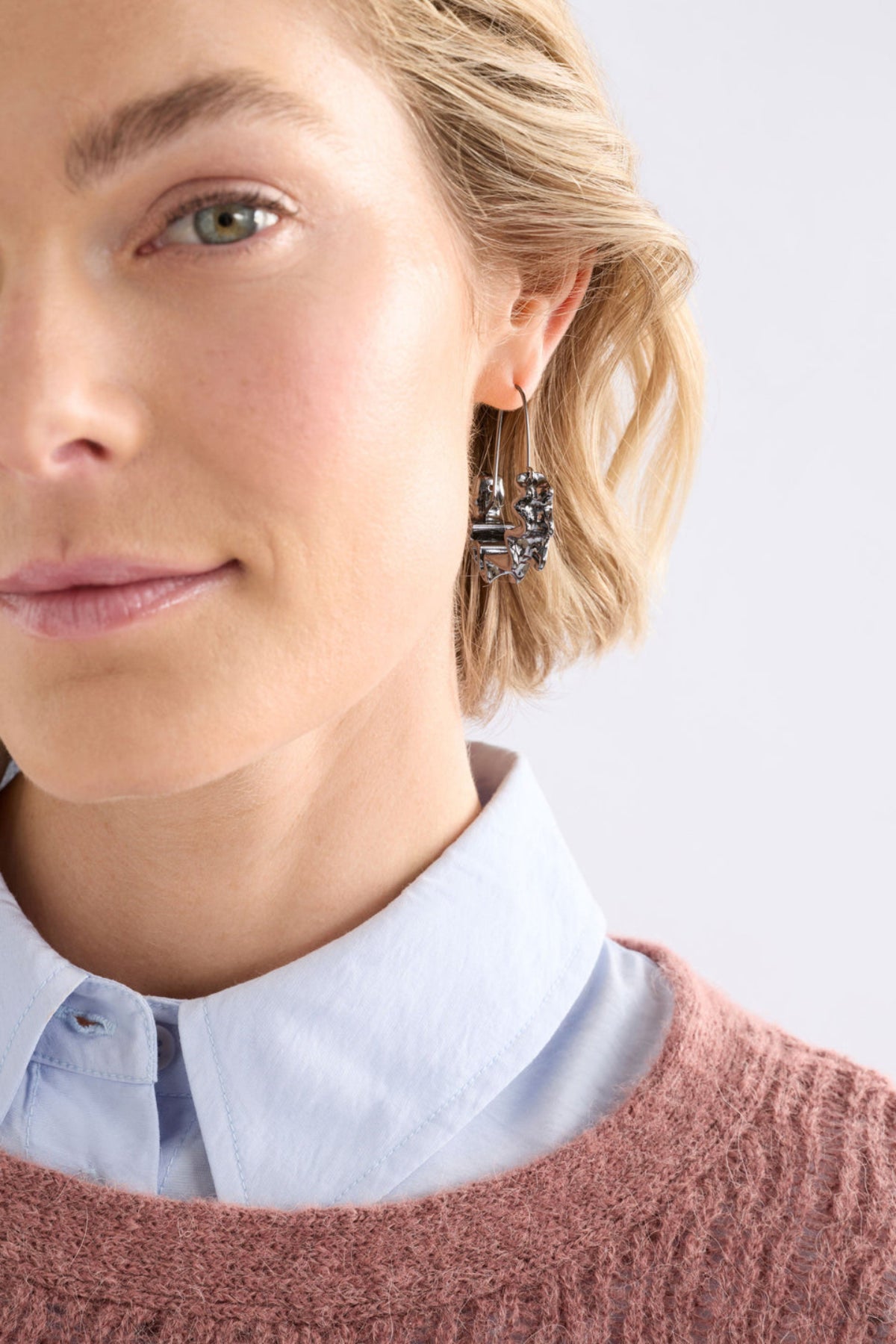 Elk Andel Hoop Earring - Gold