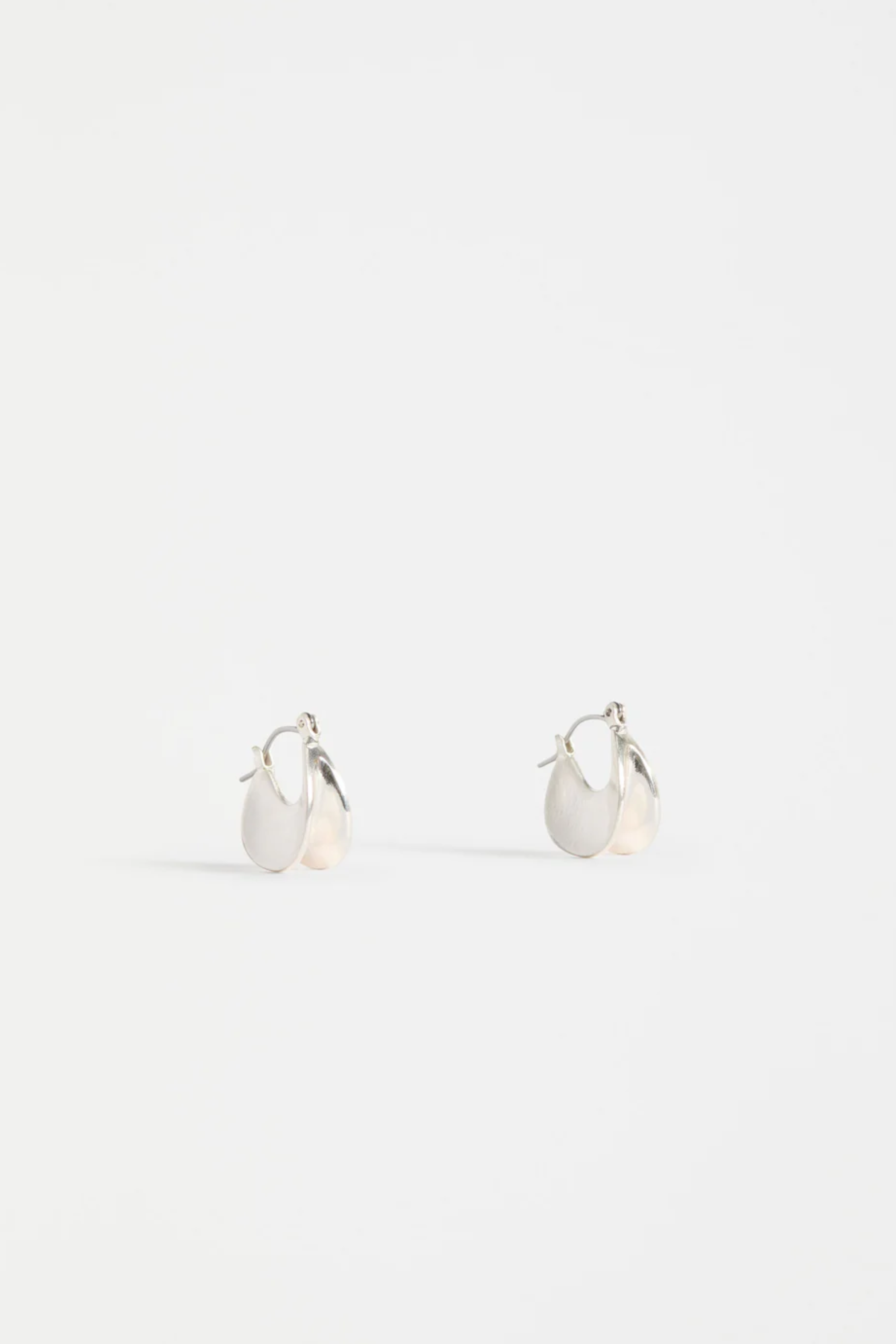 Elk Apenn Small Hoop Earring - Silver