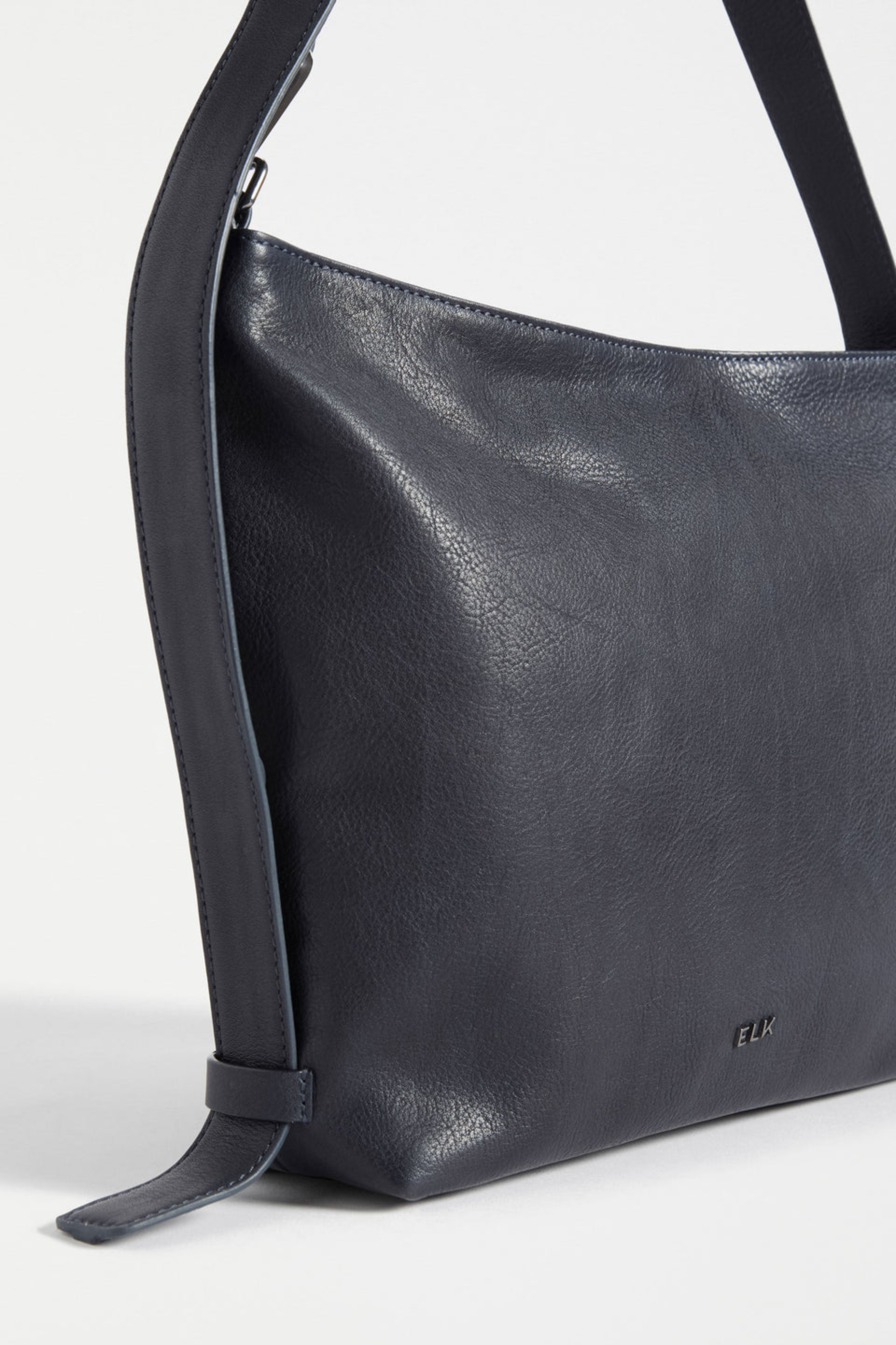Elk Hansen Bag - Navy