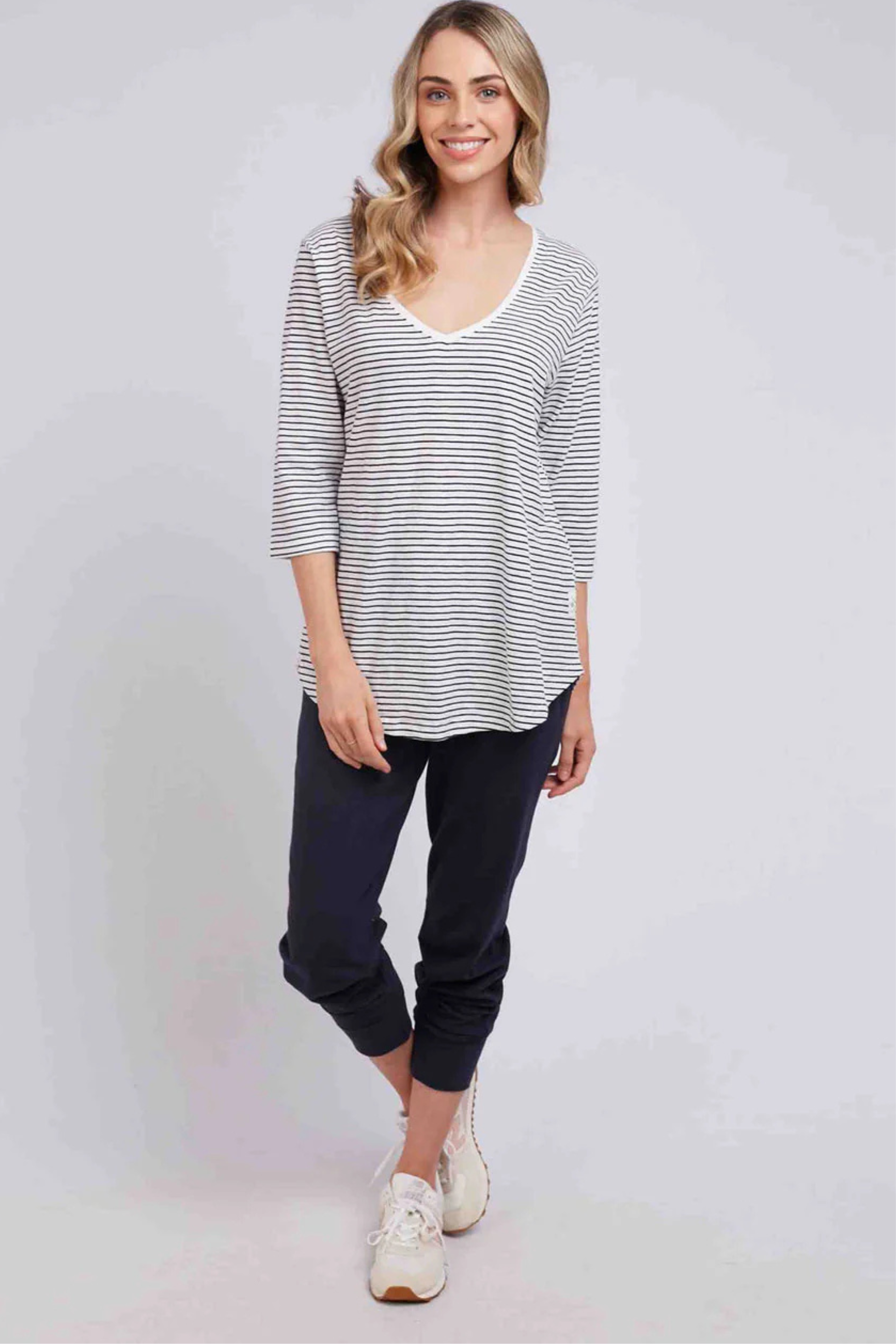 Elm Layer Me L/S Tee - Wh/Navy Stripe