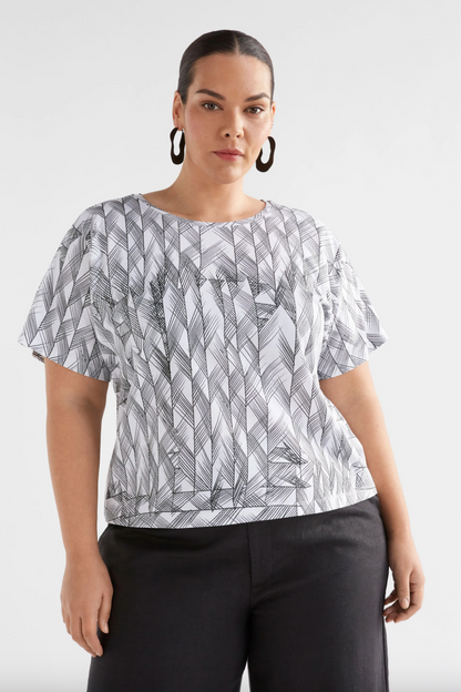 Elk Haki Short Sleeve Tshirt - White Line Print