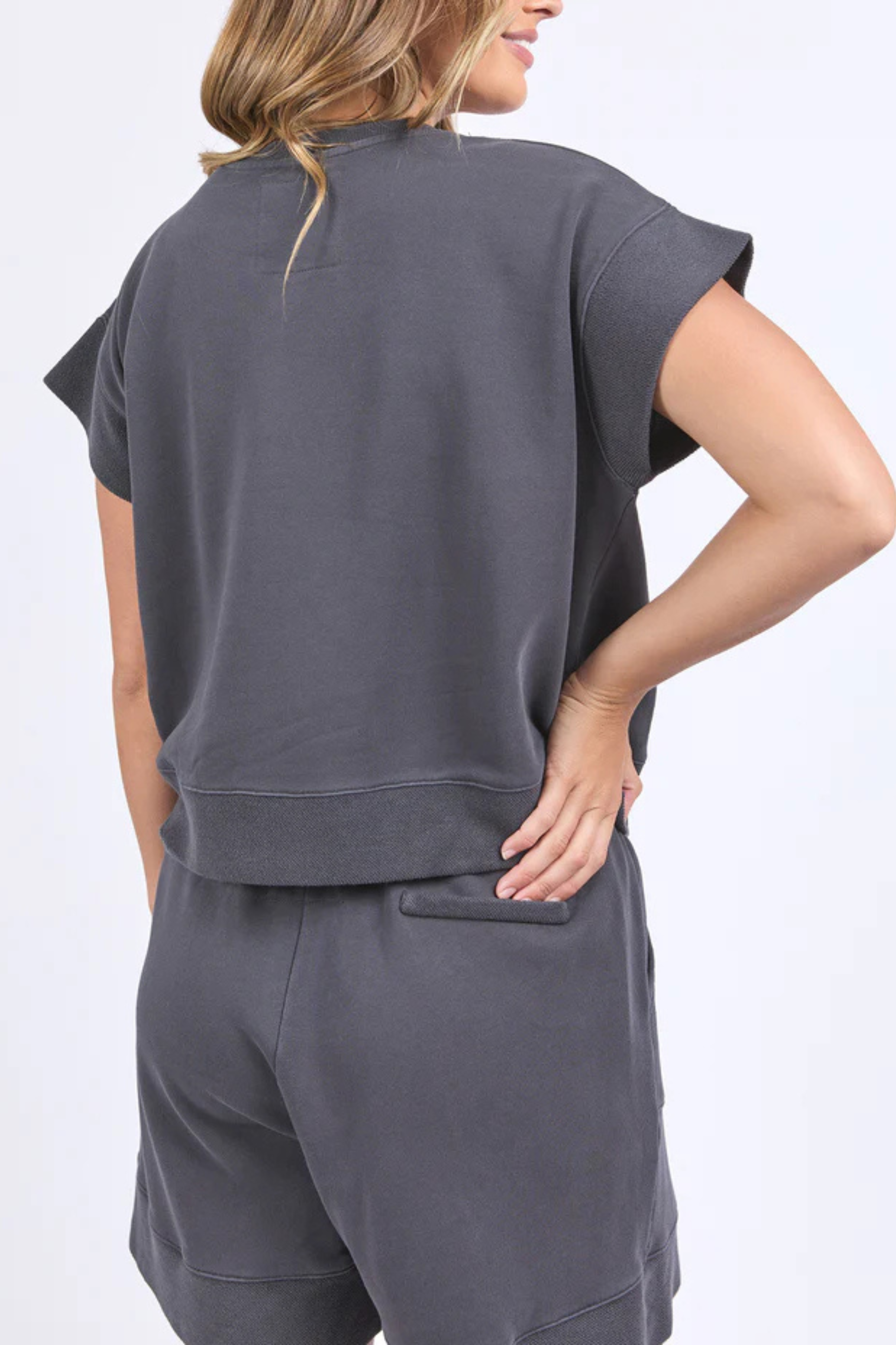 Foxwood Hustler Tee - Charcoal