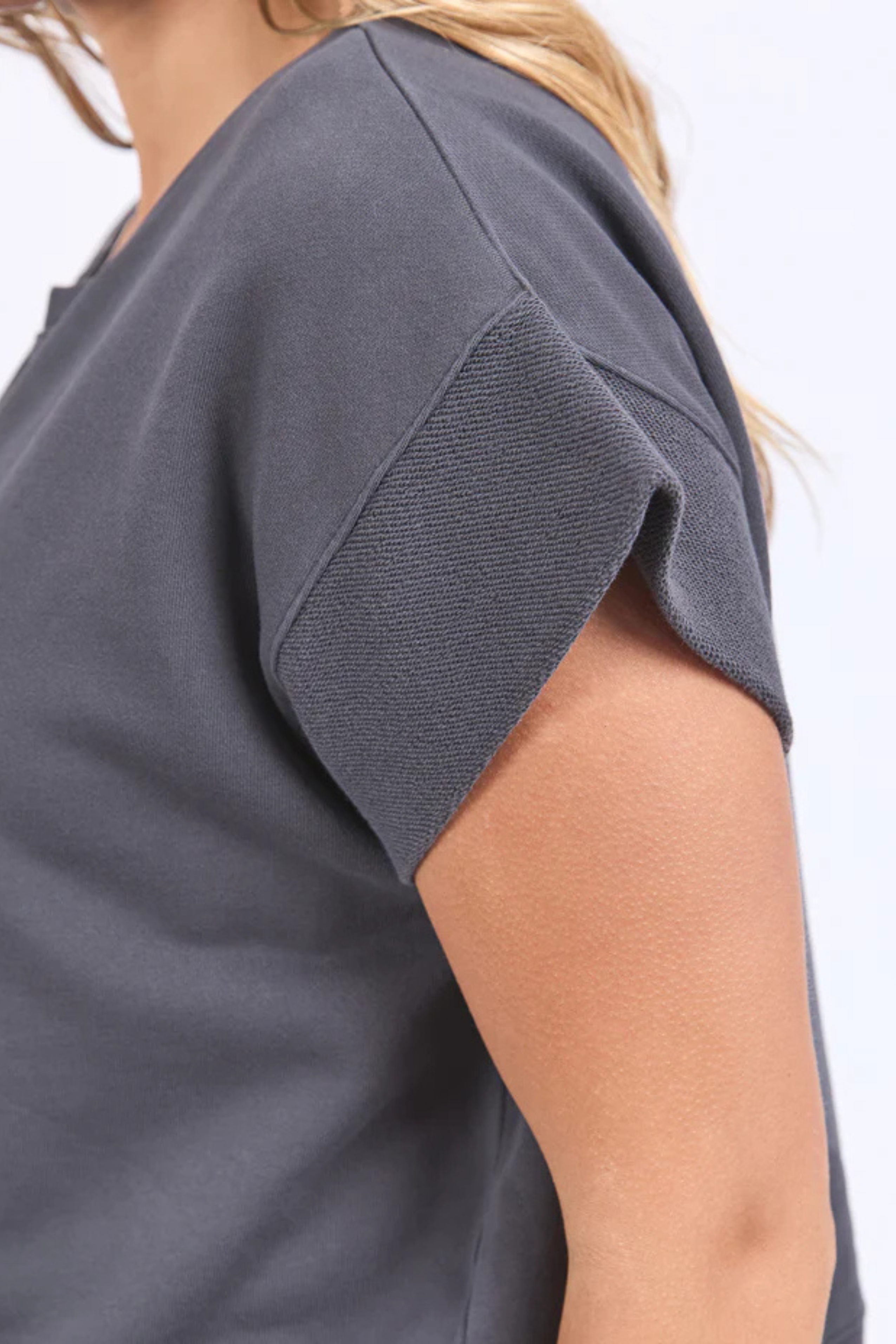 Foxwood Hustler Tee - Charcoal