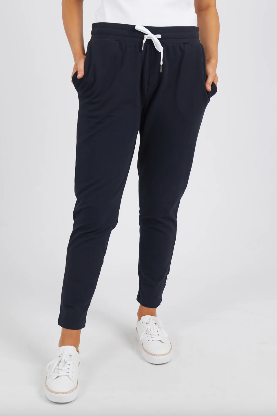 The Lobby Pant - Black