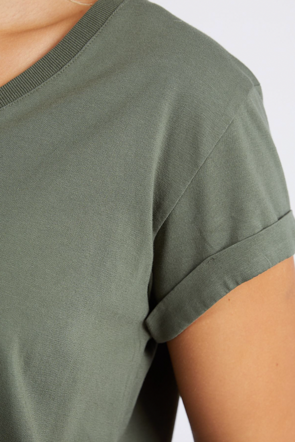 Manly Vee Tee