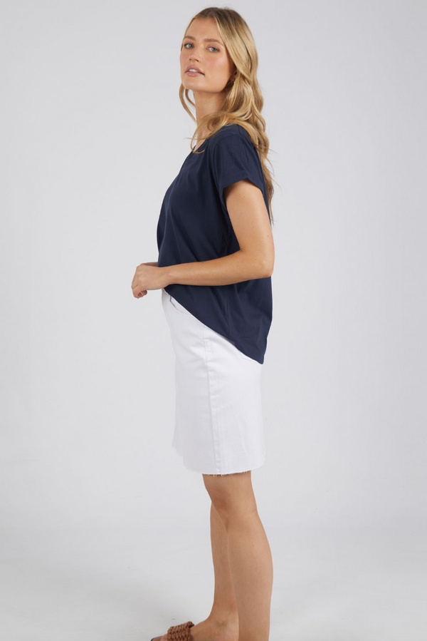 Manly Vee Tee