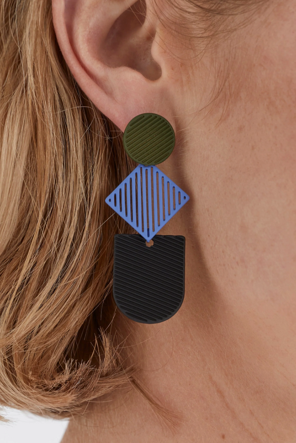 Ovek Earring