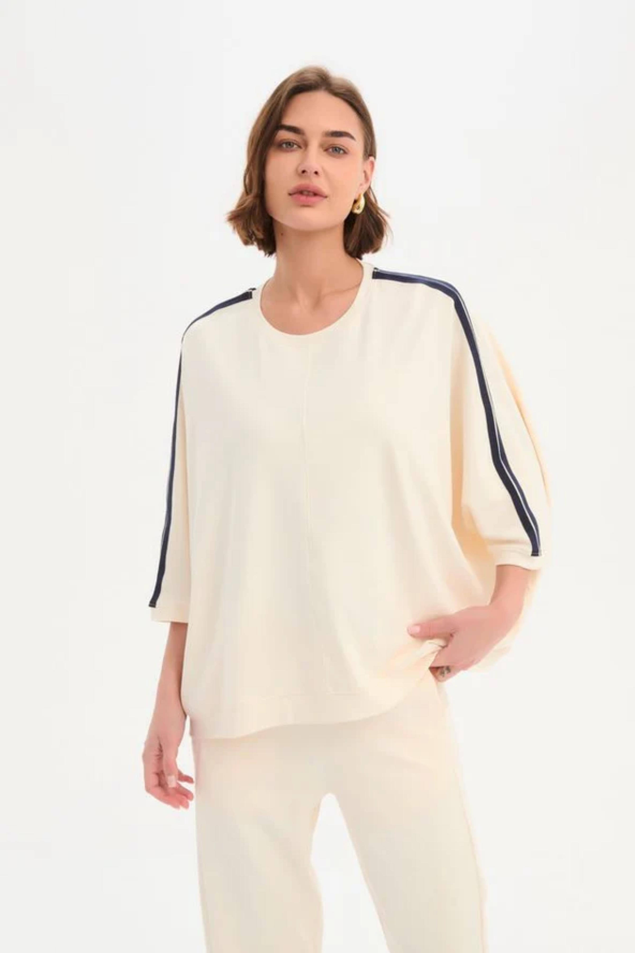 Oversized 3/4 Stripe Sleeve Tee - Cream/Navy