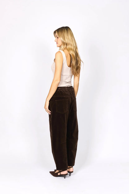 leo Barrel Cord Jeans - Chocolate