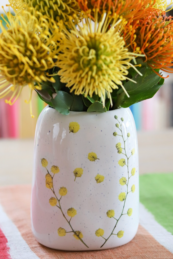 Pebble Vase - Wattle Sprigs