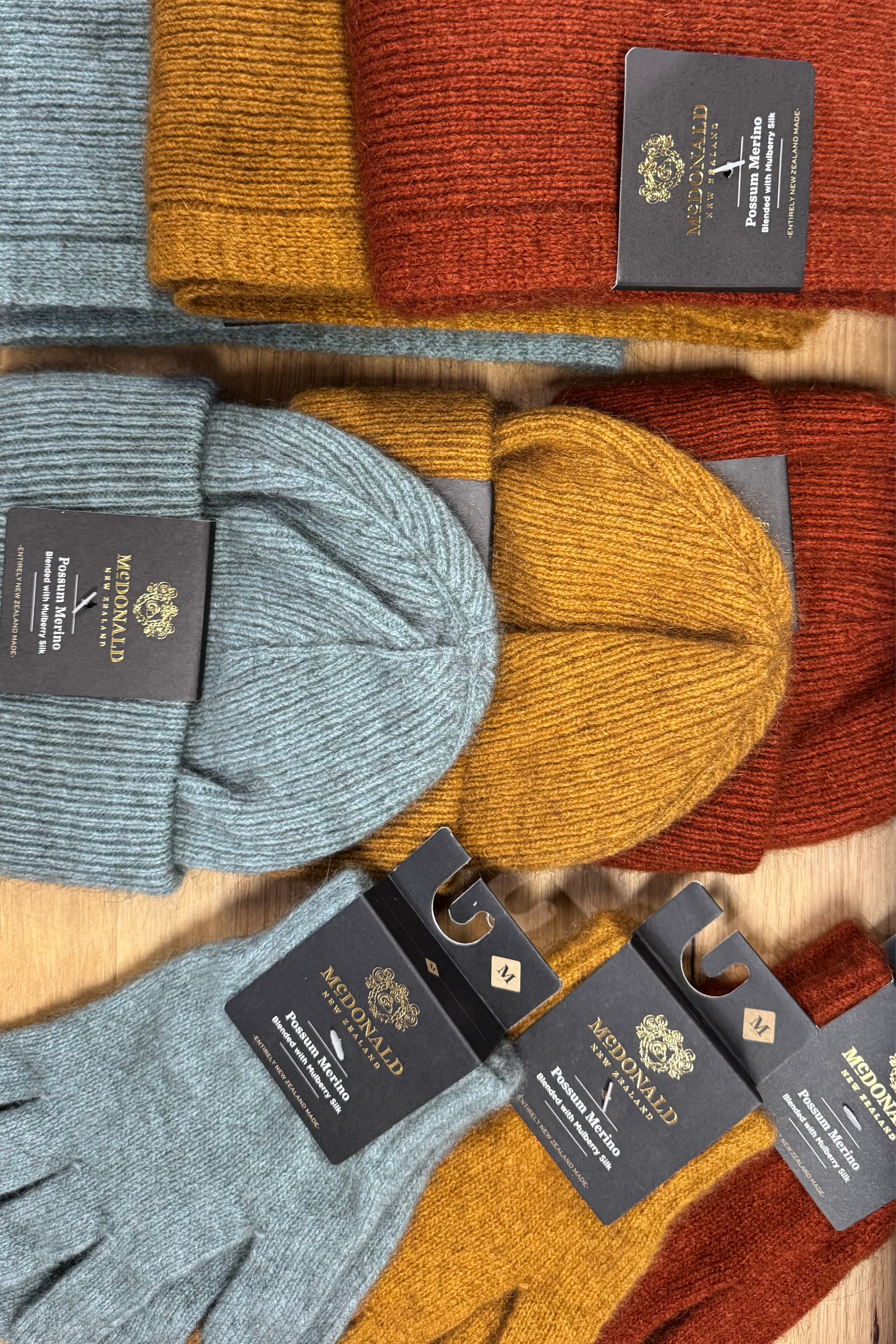 Possum Merino Gloves - Honeycomb