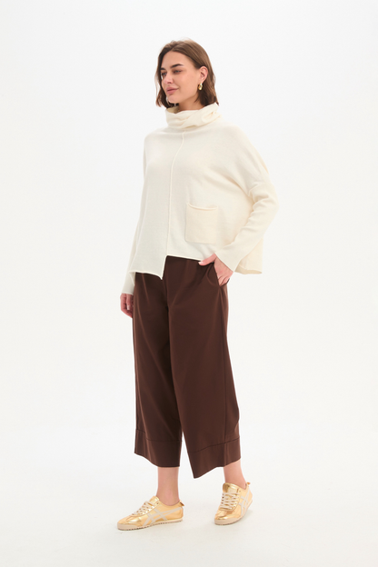 Roll Hem Pocket Knit - Cream