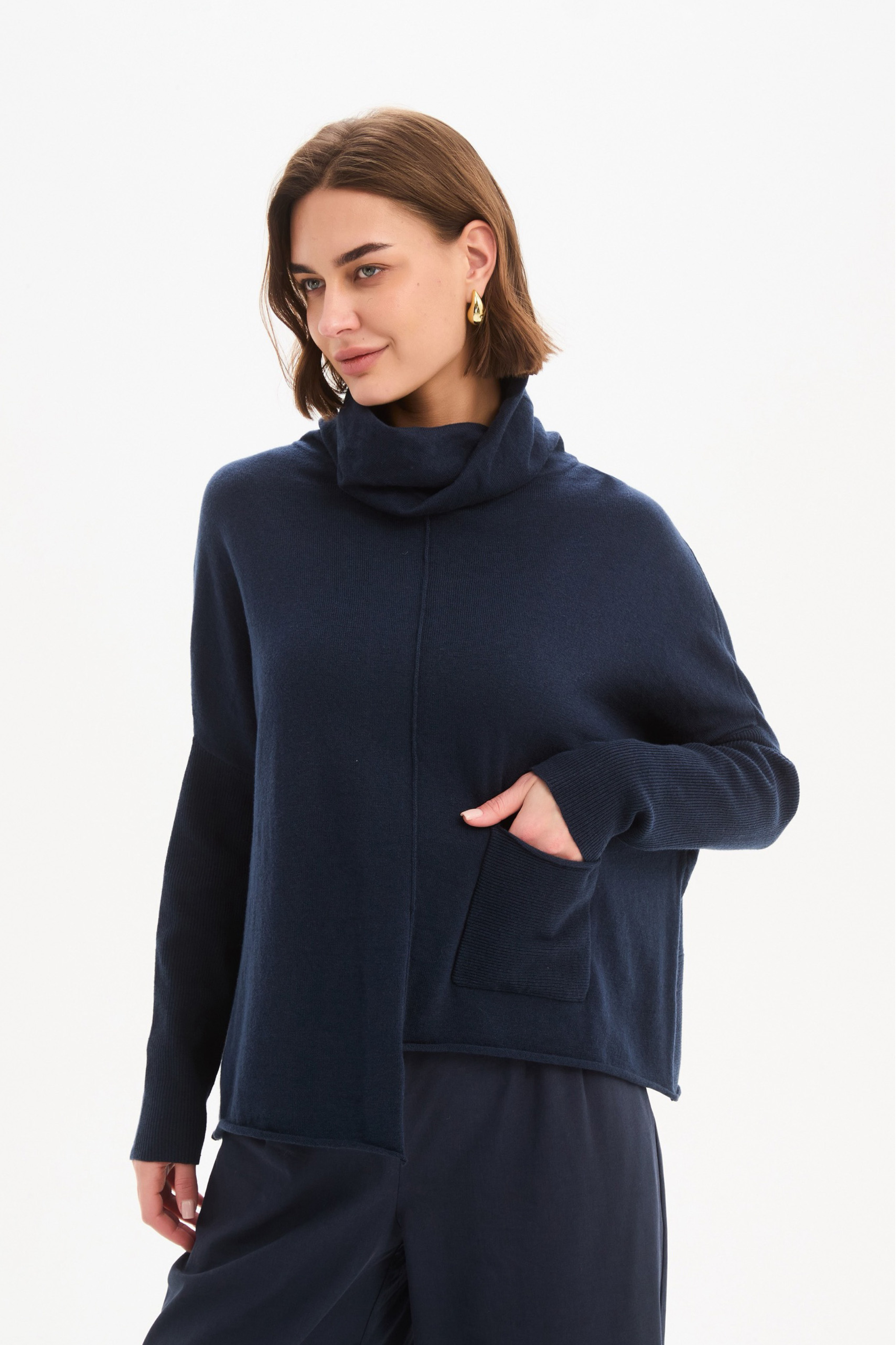 Roll Hem Pocket Knit - Navy