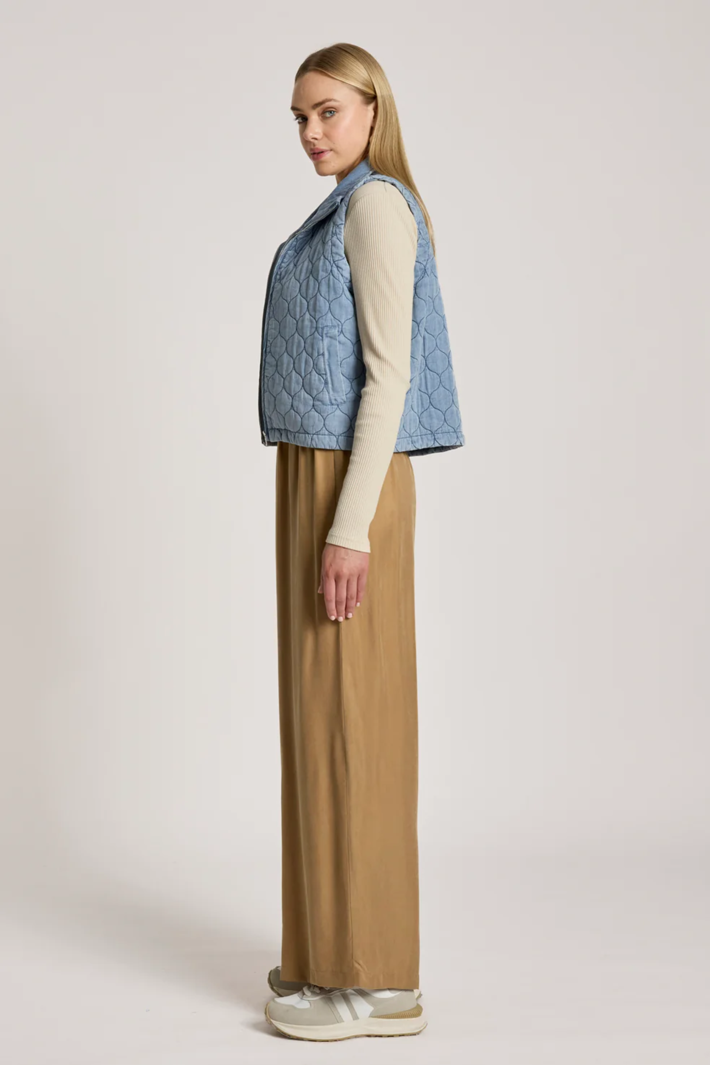 Sansi Quilted Crop Vest - Denim