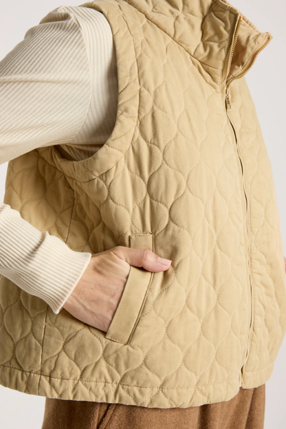 Sansi Quilted Crop Vest - Dune